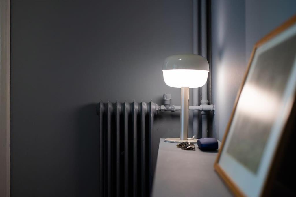Tranquility Downtown Athens Apartamento Exterior foto