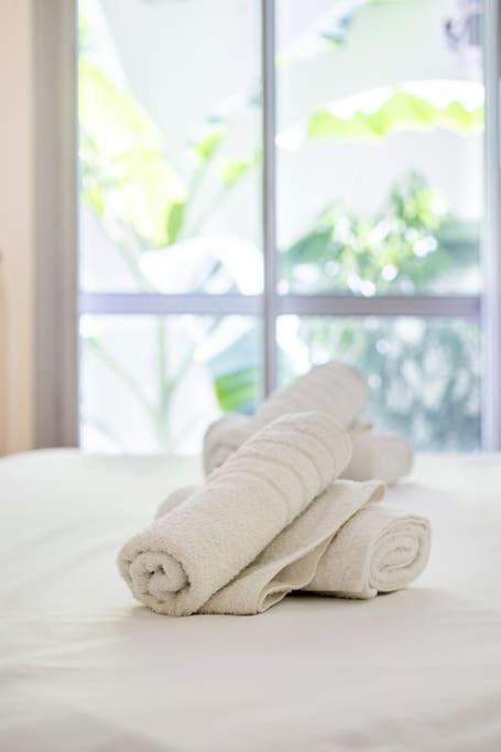 Tranquility Downtown Athens Apartamento Exterior foto