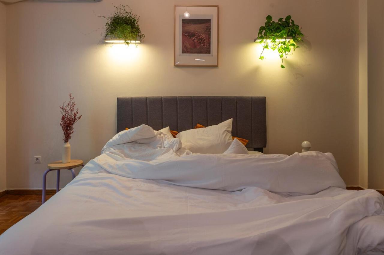 Tranquility Downtown Athens Apartamento Exterior foto