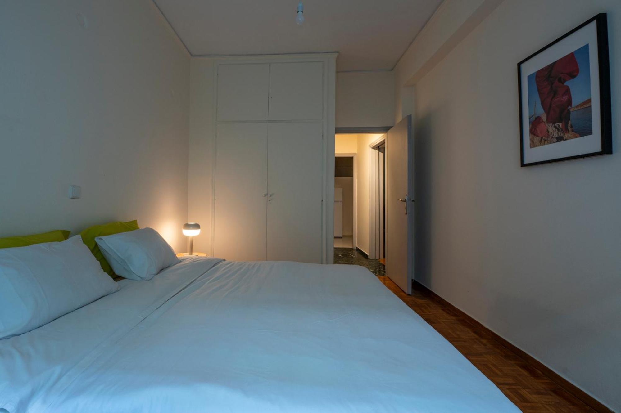 Tranquility Downtown Athens Apartamento Exterior foto